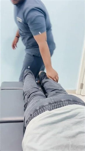 Knee Pain | Satisfying Chiropractic Adjustment