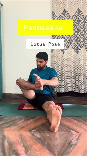 How to do lotus pose ? #yoga #yogapractice #yogausa #yogainspiration
