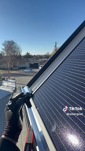 Snow Retention Products for Solar Panels in Winter