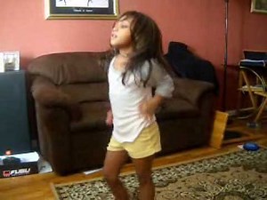 Little Girl Dancing To Single Ladies