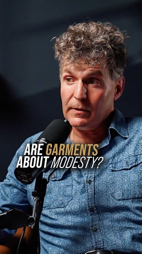 Some people think garments are about modesty. But are they? Former “ex-mormon” atheist and Latter-day Saint Scholar, Don Bradley, explains how the garment was never meant to be about “how much skin we should be covering.” That’s an important question, but garments are way deeper than that. When we put on the garment, we’re literally putting on a symbol of Jesus Christ and taking His name on us. That’s the whole point. If we’re not seeing Jesus in it… we’re seeing it wrong. . . . . #Ids #sharegoo