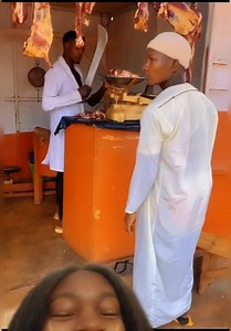 6.4M views · 101K reactions | Oh my goodness 藍藍藍藍 This is too too funny guys藍藍 110 #laugh #funnyvideos #funny #comedy | Mz Menneh | Facebook