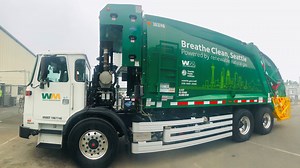 Seattle debuts fossil-fuel free waste collection trucks