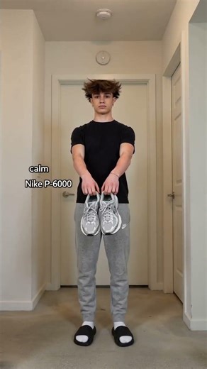 Try this calm streetwear outfit?