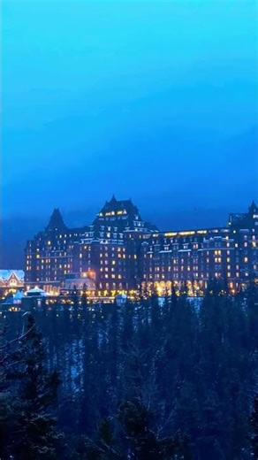 Snowy Canadian Rockies | Mount Curve | Banff | Banff National Park | Lake Louise #canada #travel YYC