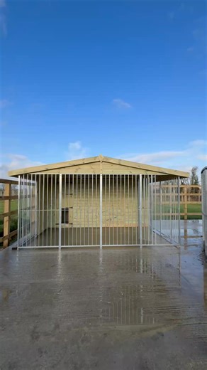 Choosing the right kennel is about more than just size — it’s about creating a safe, comfortable space your dog can rely on. ✔️ Correct sizing – enough room for your dog to stand, turn, stretch, and rest comfortably ✔️ Strong, durable materials – built to withstand daily use and British weather ✔️ Weather protection – insulation, solid roofing, and reduced drafts ✔️ Secure access – safe doors, panels, and fittings ✔️ Good ventilation – airflow without exposing your dog to cold drafts ✔️ Solid ba