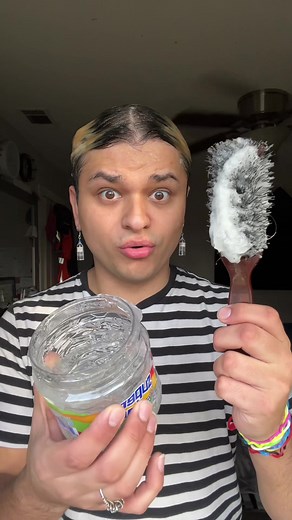 Styling my hair with clear gel! 💇‍♀️💦 Should i start making more hair gel videos? 🤔 Lmk if i should try the hair gel hack again 🙇🏽 #hairgel #lifehack #infinitehairgel #cleargel #stylinghairgel #stylinggel #hairgelhack #addwater #lifehacks #tipsandtricks #experiment #project #xyzbca #foryou #fypシ #brandyrose