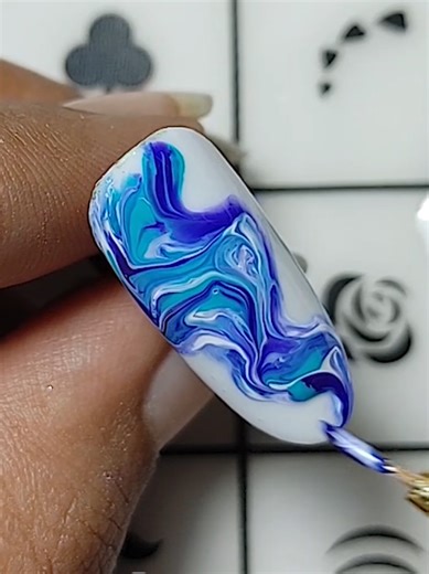 Easy Marble nail don't forget to follow for more Best nail art tutorials #nailicious #trendynails #satisfyingvideos #viraltiktok #creatorsearchinsights