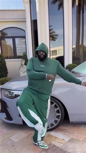 Rick Ross hitting dance moves nobody was ready for 😂🕺🏾 | BASE 101