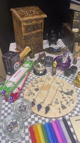 Custom Witch Box – Personalized Witchcraft Kit With Crystals, Herbs, Candles, Oils and Tools – Beginner Witchcraft Starter or Mystery Gift - Etsy
