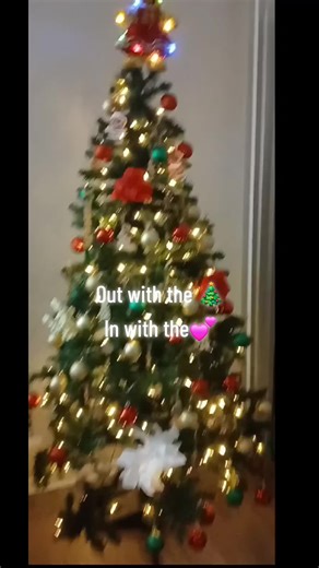 Tree staying up all year again. Loved these decorations from @Hobby Lobby @Dollar Tree and @Walmart #valentinesdecorations #ideas #valentines #love #decor