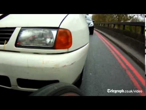 Cyclist captures road rage with helmet cam