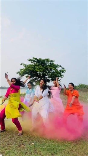 HAPPY HOLLY❤️💙🤍🩷🧡 | Rang lake #trending #dance #holly #colour #india