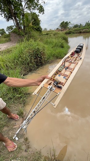 2.5K views · 11 reactions | POV : first time trying rc boat with jet speed  | Fix Aby | Facebook