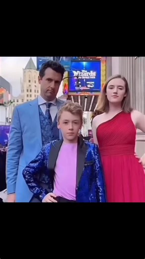 @belly_button_sniffer on Instagram: "The click 💅🏻"