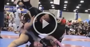 BRUTAL! Girl Chokes Opponent Out with Inverted Leg Scissors
