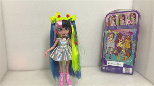 2.7K views · 98 reactions | NUEVAS MUÑECAS VIP HAIR MAKEOVER, CONOCE ESTA NUEVA LÍNEA DE MUÑECAS QUE TIENEN UN CABELLO LARGO Y COLORIDO Y SE PEINAN AL INSTANTE, SON LAS DUEÑAS DE LOS VIP PETS, VALEN LA PENA O FRACASARÁN DESCÚBRELO #vip #newdolls #jesusysusdolls @fans destacados #viphair compárteme please | Jesus navarro y sus dolls | Facebook