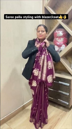 Saree Styling with blazer & Coat 💫#trythishack#waitforthetwist#trending#fashionhacks#forwinter