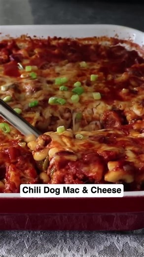 Creamy Mac & Cheese with Chili Dogs Recipe