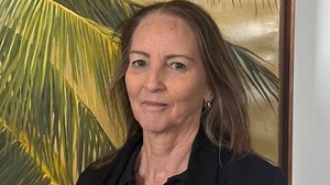 Fără să știe, o femeie angajată la bancă a antrenat un chatbot IA care, în final, i-a furat locul de muncă