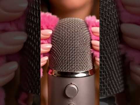 Pom Poms & Microphones ASMR Relaxing Sounds