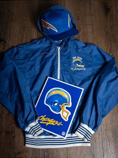 Discover Our Latest Vintage NFL Jackets and Hats