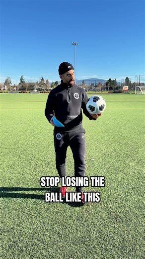 Better touch in minutes! ⚽️ Good players chase the ball. Great players control it. These simple ball control drills are designed to help you feel more comfortable, sharper, and more confident every time the ball touches your feet. All you need is a ball and two cones — that’s it! If you struggle with heavy touches, losing the ball, or feeling rushed in games, this is where you start. Watch until the end, save this for later, and add it to your warm-up or solo training. Tag a teammate who always 