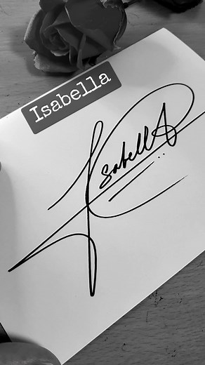 I accept personal requests anyone who wanna make individual full name signature send me a DM #Isabella