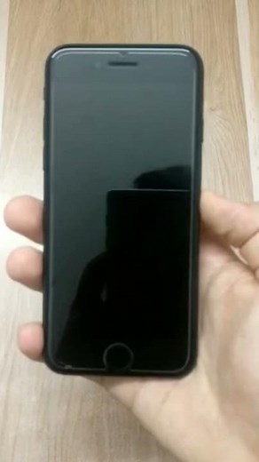 Will iOS 16 support iPhone 7? 🤔