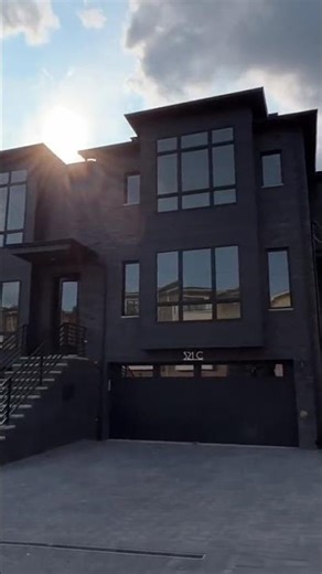 Ultimate Guide to Custom Exterior Lighting