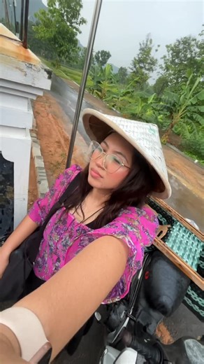 Azalea on Instagram: ""kak tutorial makeupnya dong" ini yah❤️ huehehe #makeup #kontenkreator #reels #girlsgirlsgirls #girlhood #contentcreator #motivation #makeupideas #makeuptutorial #les"