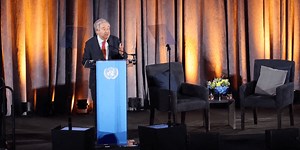 Jefe de ONU compara a la humanidad con el meteorito que extinguió a los dinosaurios