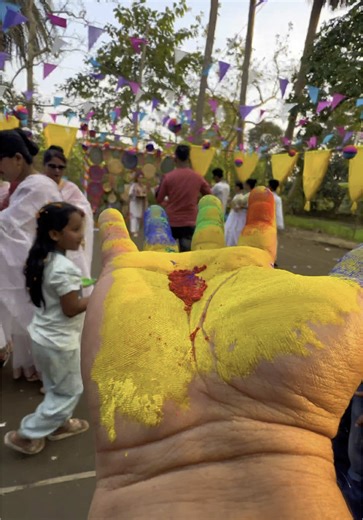 Holi Shoot for Stunning Outdoor Wedding Photography