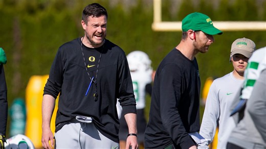 5-star offensive lineman Josh Conerly Jr. commits to Oregon Ducks over USC in 2022 class