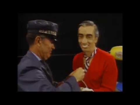 SCTV Battle of the PBS Stars - Mr. Rogers vs. Julia Child