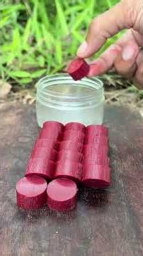 Survival skills: dad shows how to make 100% good Soap and Water