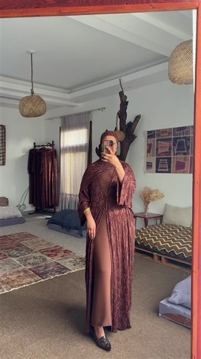 فيديوهات أنشأها Hiba Icon clothes #hargesa (@hibaiconclothes) باستخدام original sound - Talasame Lyrics