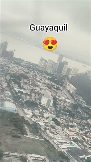 Vista aérea de una parte de Guayaquil #gye #guayaquil #ecuador #tourism #fly