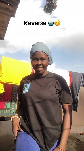 The beginning dance is called Yoruba dance 😂😂😅#calmsmilingkemi #reverse #fyp