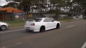 166K views · 1K reactions | Vi regaliamo una compilation di antilag, accelerazioni e ...un'Audi RS3 con cerchi Mercedes!  | Auto Addicted | Facebook