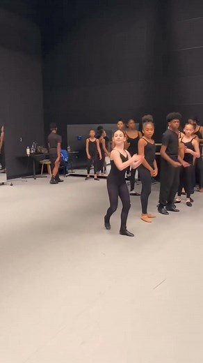 #FBF In the studio with @iambrandononeal working with our Debbie Allen Middle School students on progressions, technique, and of course…confidence. Let’s GO! 🫶🏾✨ You can learn more about our upcoming Open Houses for the 2025-2026 academic year at DebbieAllenDanceAcademy.com. #DAMS #DADA #dancersofinstagram #dance #confidence #mood #dancers #debbieallenmiddleschool #debbieallendanceacademy #jazzdance #friyay | Debbie Allen Dance Academy