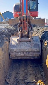 5.2M views · 1K reactions | How Footings Work in a Foundation #build #howto #construction #diy #contractor #excavating #concrete | Haus Plans | Facebook