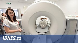 Nový přístroj v Baťově nemocnici dokáže rychleji odhalit vážné choroby - iDNES.cz