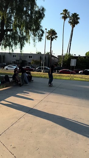 _alanbeker (@_alanbeker)’s videos with I Don't Like - Chief Keef