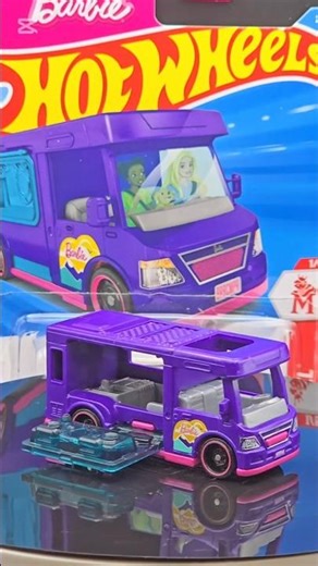 Look at the Special Feature on this Hot Wheels Barbie Dream Camper 💜