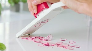 Shallots, mushrooms, garlic and more? Been there, sliced that. 🧅🥕🧄🥒 Our Speedy Mando® can slice food twice as fast as a human hand! The bi-directional blade on the mandoline slicer cuts in both directions. This compact mandoline food slicer won't take up much cabinet space, and can be used on top of a bowl, countertop or cutting board! #tupperware #tupplife #mandolineslicer #chopchop #dinnerprep #kitchenhacks #kitchenmusthaves #productinnovation | Tupperware Brands