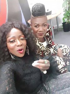 Conjugaison du verbe être.....bio Au présent de l'indicatif. Bisouuuuus famille ❤❤❤❤❤ Envoyez moi vos videos par Whatsapp au 0033699708582 en conjuguant le verbe "ÊTRE BIO" Je publiiiie ici💋💋💋💋 #manibella #manimoney 🇨🇲 | Mani Bella