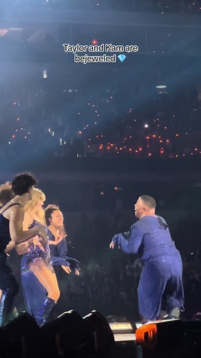 Taylor Swift and Kam N. Saunders Dancing Compilation 🌟