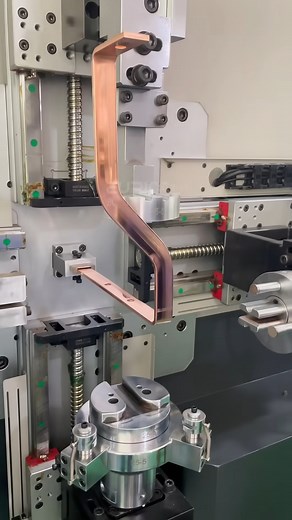 Hugo Phillips on Reels