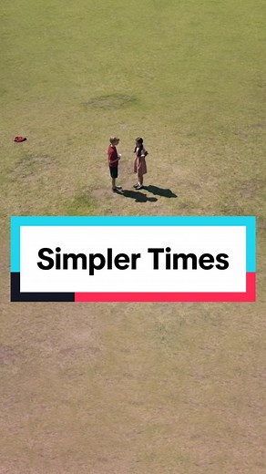 Remembering Simpler Times: Little Lunch Edits with Rory and Debra Jo